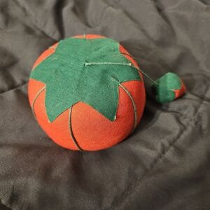 Red and Green Tomato Pin CushionVintage Tomato Pin Cushion with Strawberry Emery